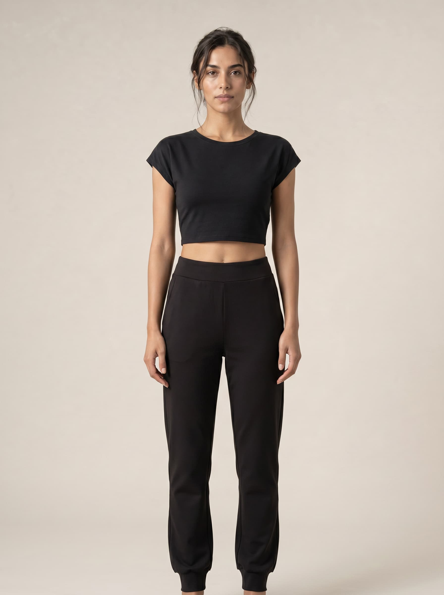Relactive Kadın Cepli Manşetli Jogger Eşofman Altı - Soft Form P3051, siyah ön görünüm